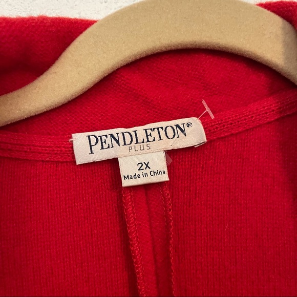 Pendleton Plus Lambs Wool Button Coat - Picture 3 of 6